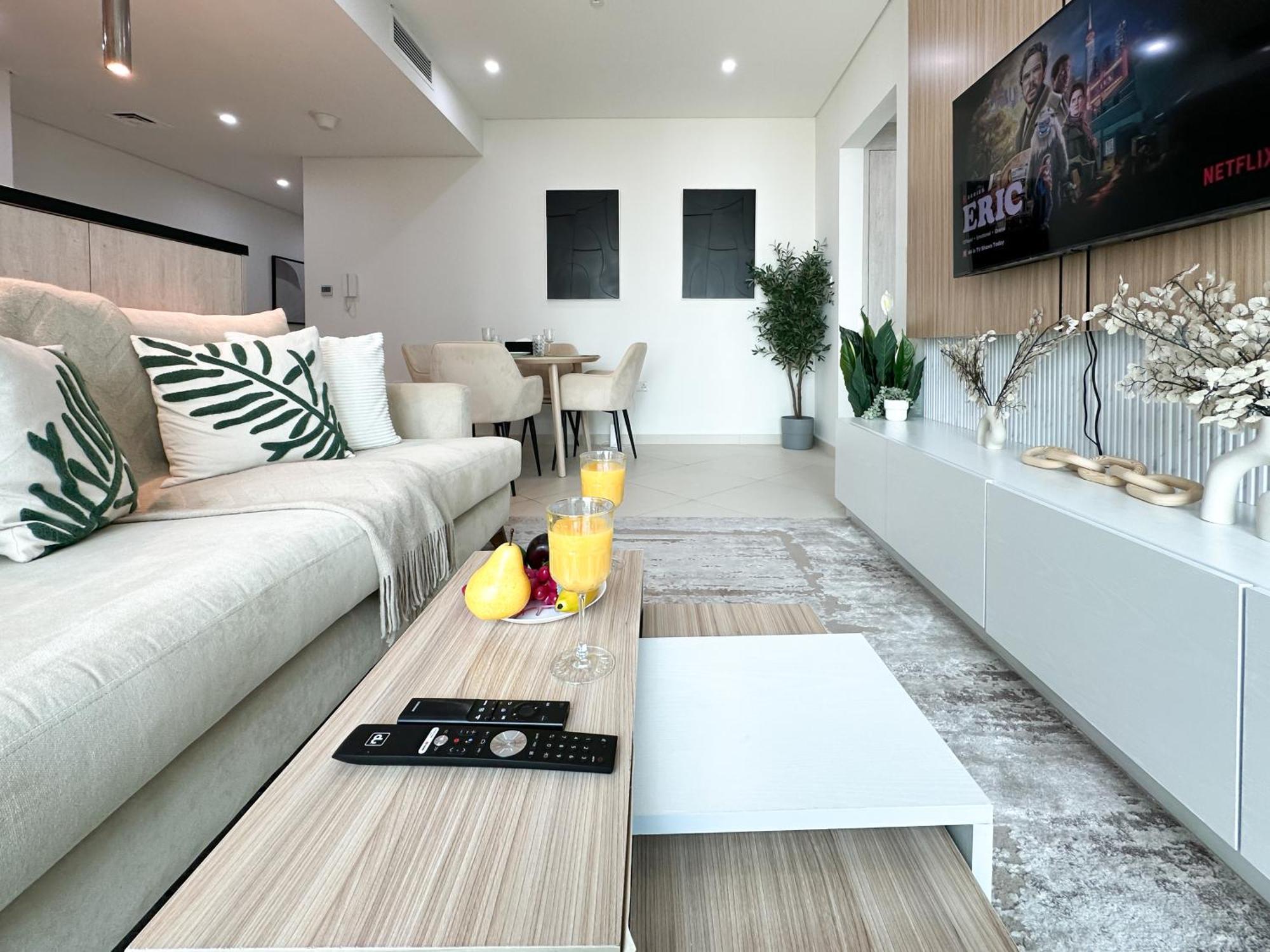 Apartment Luxe Lagoon Palm Private Access With Infinity Pool & Bar *
